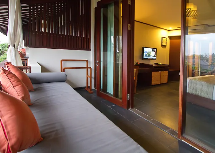 Seaview 4*